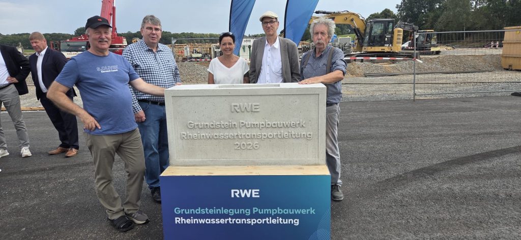 Grundsteinlegung am Pumpbauwerk der RWTL in Dormagen-Rheinfeld